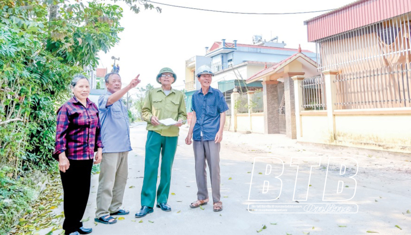   Người cao tuổi tham gia Nh881 nông thôn mới