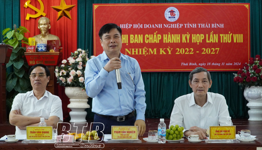   4,3 tỷ đồng ủng hộ xóa nhà tạm, nhà dột nát cho hộ nghèo, hộ cận nghèo
