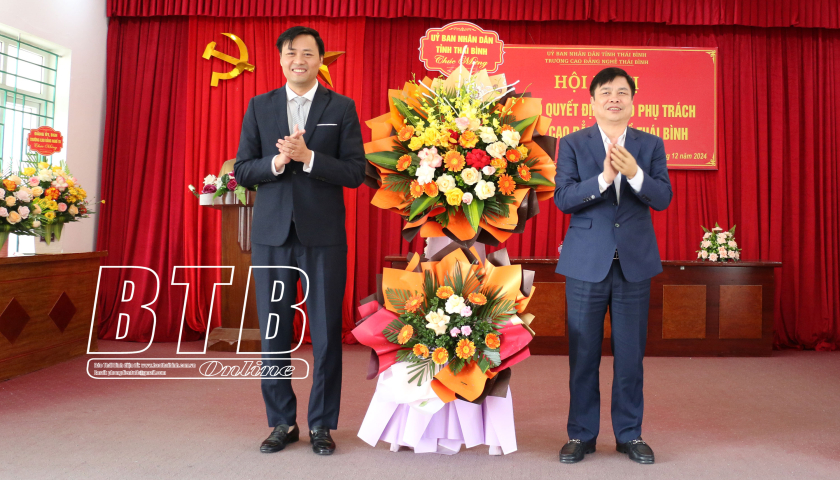   Nh883 quyết định giao cán bộ phụ trách Trường Cao đẳng Nghề Thái Bình