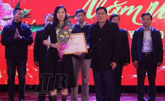   Công ty Cổ phần Tập đoàn Hương Sen: Phấn đấu nộp ngân sách nhà nước từ 350 tỷ đồng trở lên