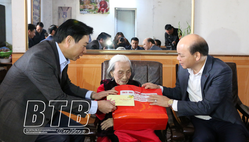   Các Nh881 lãnh đạo tỉnh: Thăm, tặng quà đảng viên tiêu biểu, cán bộ lão thành cách mạng, cán bộ tiền khởi nghĩa, người có công, người cao tuổi