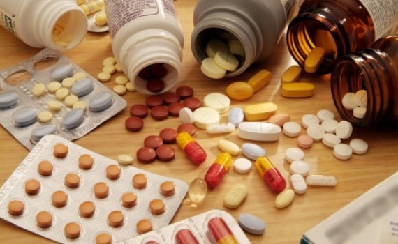   Thêm hơn 700 loại thuốc, nguyên liệu làm thuốc được gia hạn giấy đăng lý lưu hành