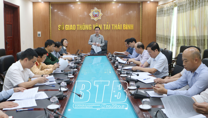   Khảo sát việc thực hiện chính sách, pháp luật về bảo đảm trật tự an toàn giao thông tại Sở Giao thông Vận tải