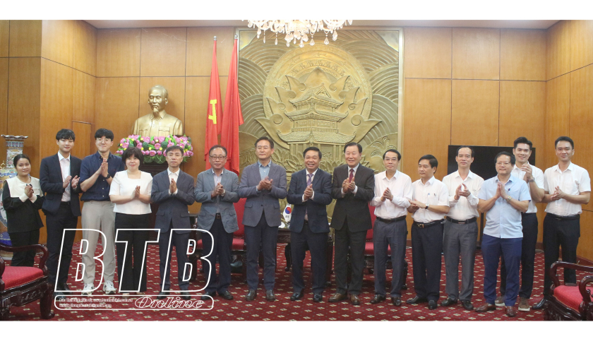   Đồng chí Phó Chủ tịch thường trực Nh88 casino tỉnh: Tiếp xã giao đoàn Nh88 Nha cai quận Hongcheon, tỉnh Gangwon, Hàn Quốc