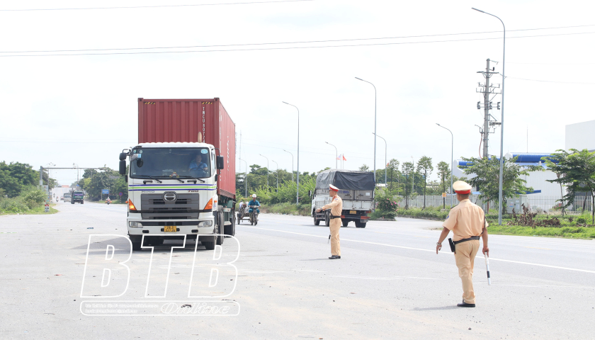  Bảo đảm an toàn giao thông địa bàn cửa ngõ