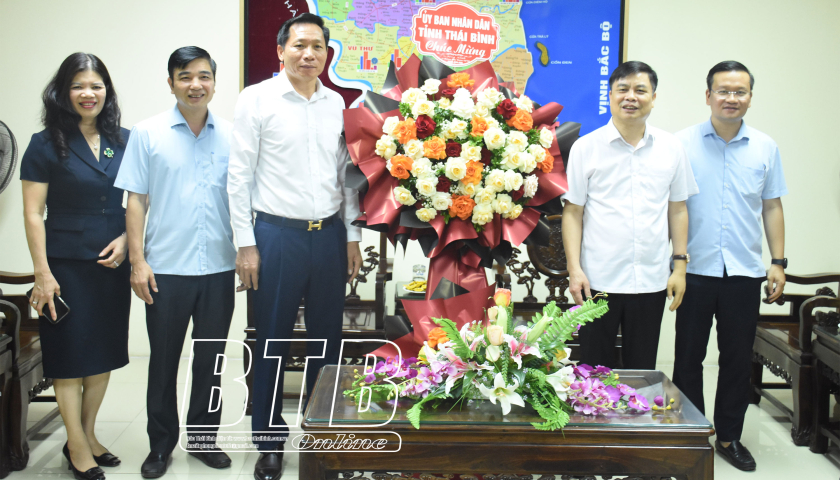   Đồng chí Phạm Văn Nghiêm, Phó Chủ tịch Nh88 casino tỉnh: Chúc mừng BHXH tỉnh nhân ngày BHYT Việt Nam