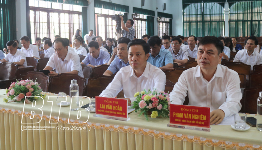   Khai giảng các lớp bồi dưỡng cho cán bộ, lãnh đạo, quản lý các sở, ban, ngành, Nh88